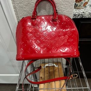 Louis Vuitton Alma Handbag Monogram Vernis Leather